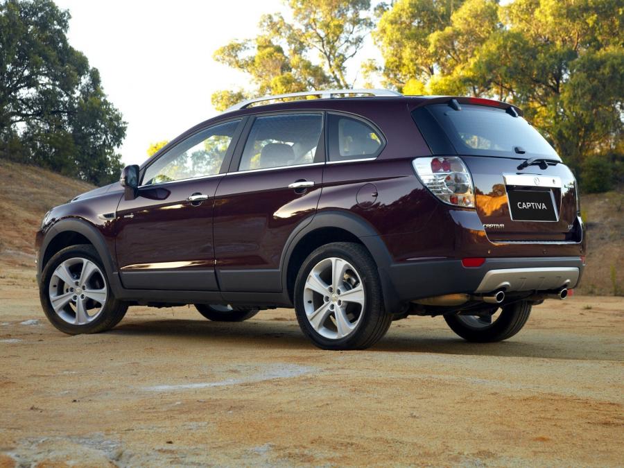  Holden Captiva 7 2010 года  (фото 8 из 16)